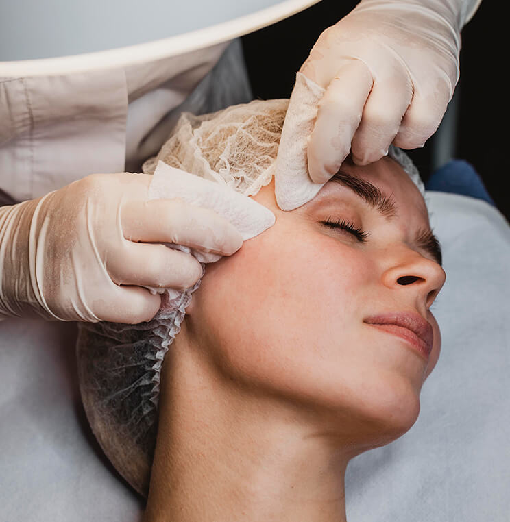 Emergency Pimple & Cyst Treatment | EverYoung Skin Clinic