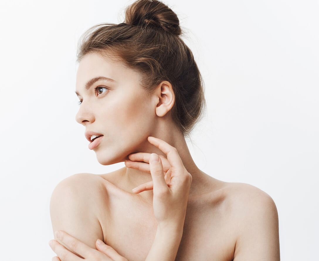 How to Get a Defined Jawline Without Surgery | EverYoung Skin Clinic Vancouver